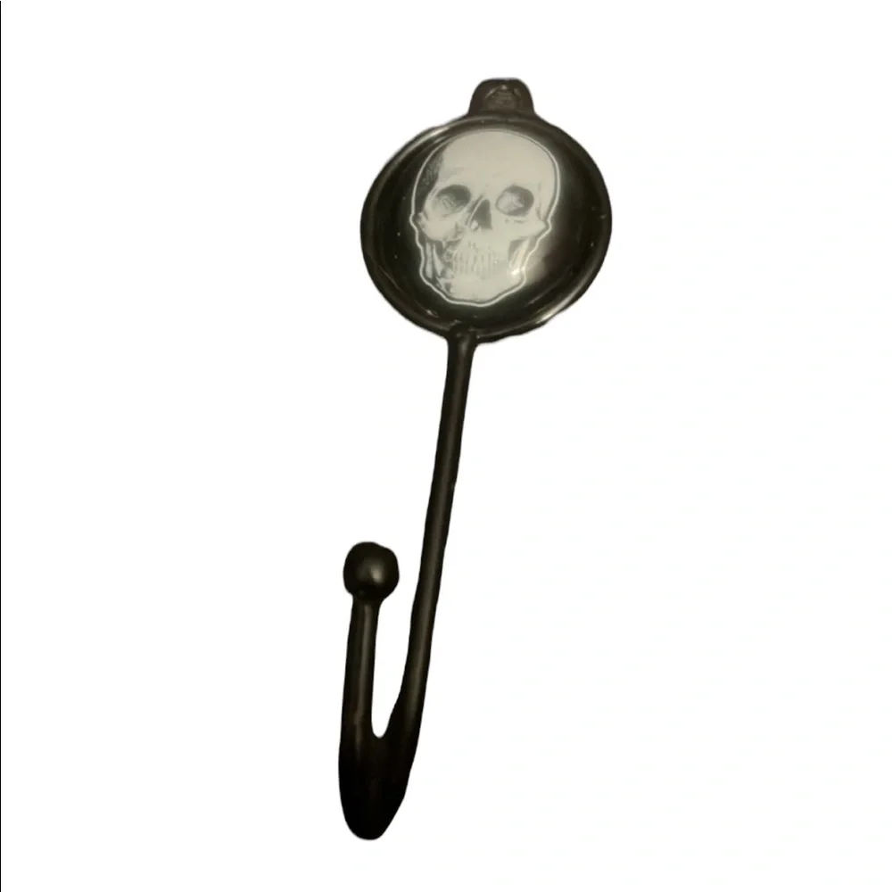 Skull wall hook - Picture 1 of 2